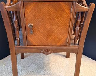 Humidor Smoking Cabinet Copper Lined End Table with Magazine Rack