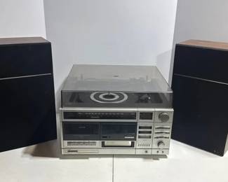JC Penny AMFM Stereo System
