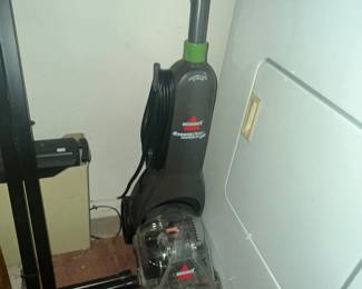 BISSELL POWERFORCE POWER BRUSH CARPET CLEANER