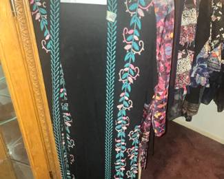 CURATIONS EMBROIDERED DUSTER