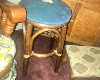 RATTAN STOOL