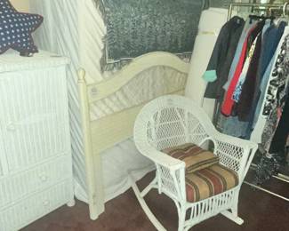 SMALL ROCKER 