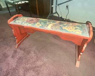 WONDERFUL VINTAGE BENCH!