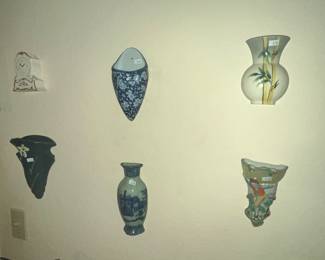 AND SOME MORE WALL POCKETS!