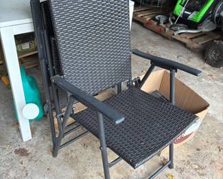 Outdoor Chairs 