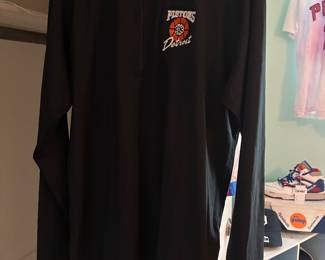 Detroit Pistons Clothing
