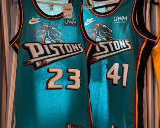 Detroit Pistons Jersey