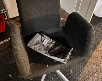 Rolling Chair 