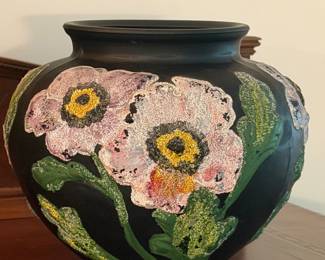 Black Art Pottery Floral Vase