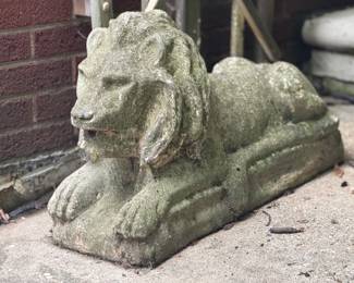 Vtg Cast Stone Lion Garden Statue