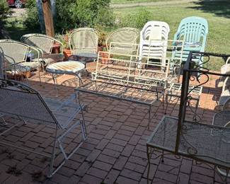 High Quality Cast Iron Chairs and Tables