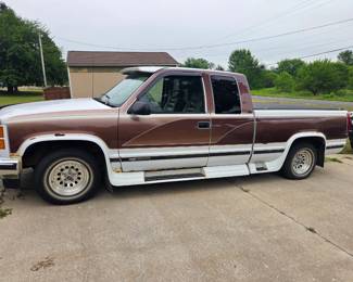  1995 GMC Sierra SLE C-Series 1500 pickup truck, Fires right up! RWD (232,000 Mi),$5,200.00