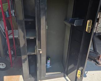 Gun safe