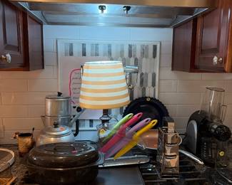 Knives and bakeware