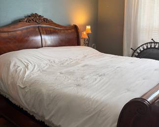 King sleigh head board frame and foot board (mattress not included)