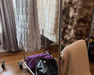 Soft thick throw covers