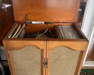 Zenith Turntable (D-146-562),