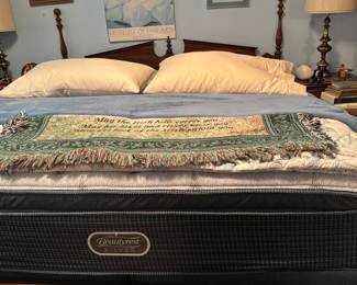 King size bedspread with skirt /Blanket