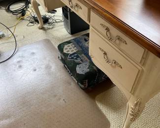 Provincial style desk