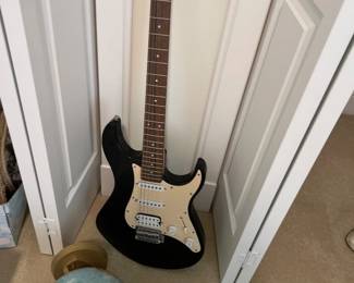 Electric guitar
