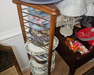 Various Lennox and Decorative collector plates