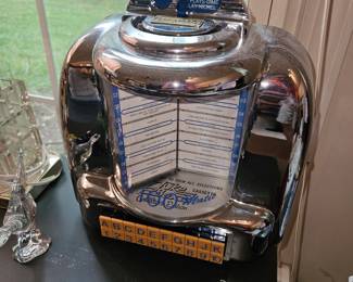 Table top juke box