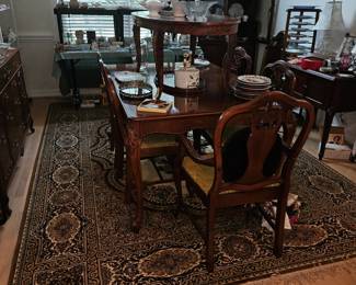 All wood Vintage Traditional style dinning table & chairs