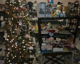 Christmas in July!!! and collectable dolls