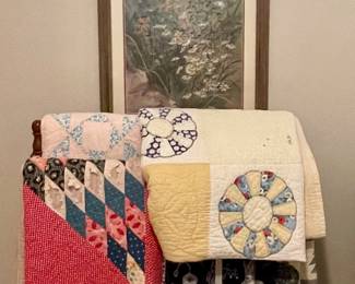 VINTAGE QUILTS