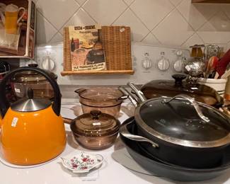 CORNING COOKWARE