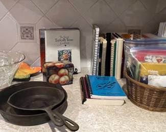 CAST IRON, COOKBOOKS