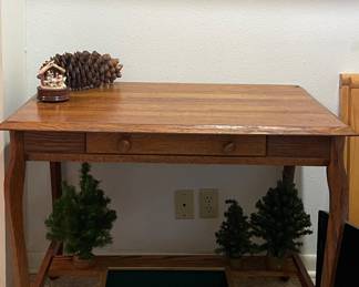 WOOD TABLE