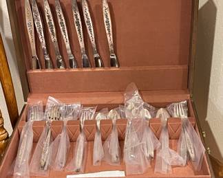 FLATWARE