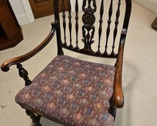 Victorian Mahogany Spindle-Back Armchair with Carved Splat and Cabriole Legs