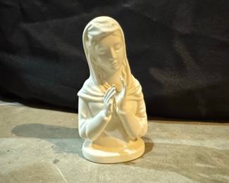 Vintage White Glazed Ceramic Madonna Planter Bust