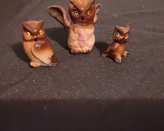 Vintage Shiken Bone China Owl Figurine Set
