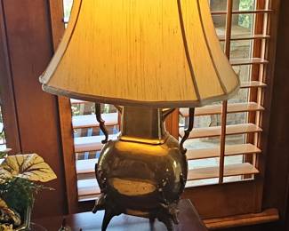 Vintage Chapman Industries Brass Urn Table Lamp with Stag Head Feet