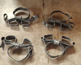 Vintage Metal Ribbon Bow Napkin Rings
