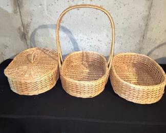 Vintage Woven Wicker Nesting Basket Set