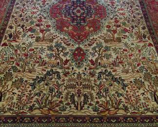 Persian 'Tree of Life' Wool Area Rug