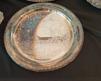 Vintage WM Rogers Silver Plated Round Serving Tray with Floral Engraving