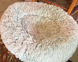 Best Friends by Sheri The Original Calming Donut Shag Cuddler Dog Bed