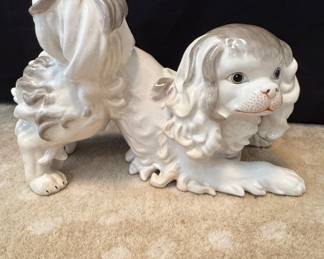 Vintage Porcelain Spaniel Figurine - Staffordshire Style
