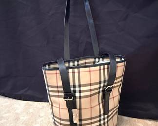 Vintage Burberry Nova Check Bucket Bag