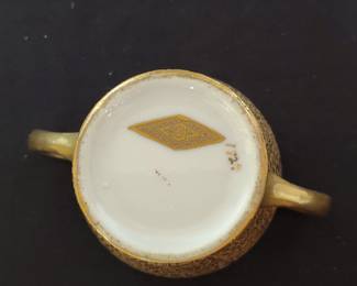 Wheeling Decorating Company Gold Encrusted Covered Sugar Bowl