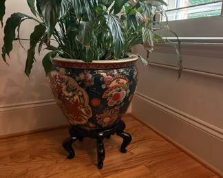 Vintage Chinoiserie Porcelain Fishbowl Planter with Carved Wooden Stand