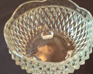 Indiana Glass Diamond Point Clear 3-Toed Candy Bowl