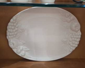 Signature Housewares 'Sauvignon' Oval Serving Platter