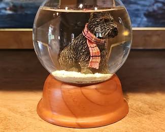 Scottish Terrier Snow Globe with Wooden Base