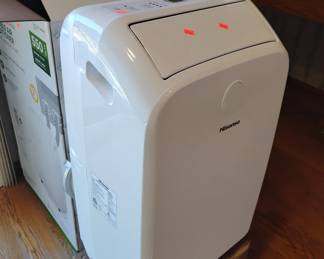 Hisense portable air conditioner with wi-fi and heat pump
